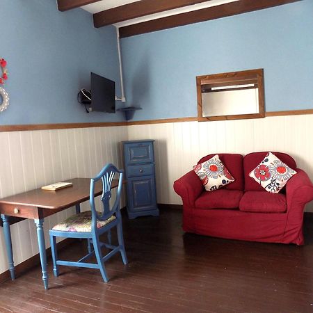 La Maisonnette Les Adjots Kültér fotó